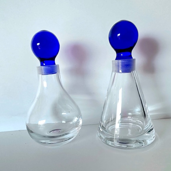 Vintage Perfume Bottle Set of Two Hand Blown Glass Cobalt Blue Stopper. - Picture 3 of 4